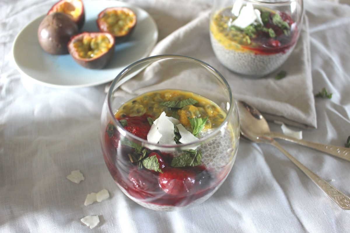 Coconut Chia Pudding with Berries & Passion Fruit – The Honest Project