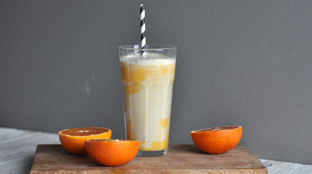 Citrus-Sesame Smoothie